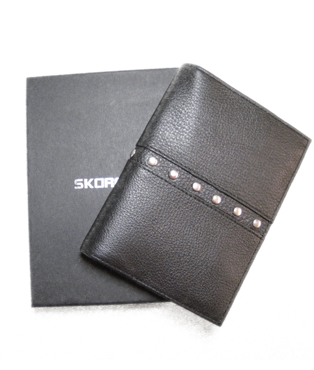 Passport Cover (#106) Protects against electronic theft - En Route Travelware